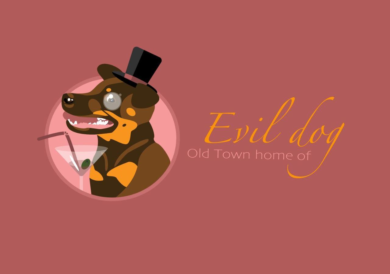 Old Town Home Of Evil Dog Vilna Exterior foto